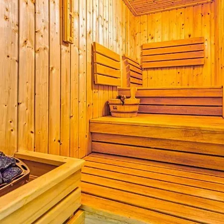 Apartamento Woodlux Z Prywatna Sauna